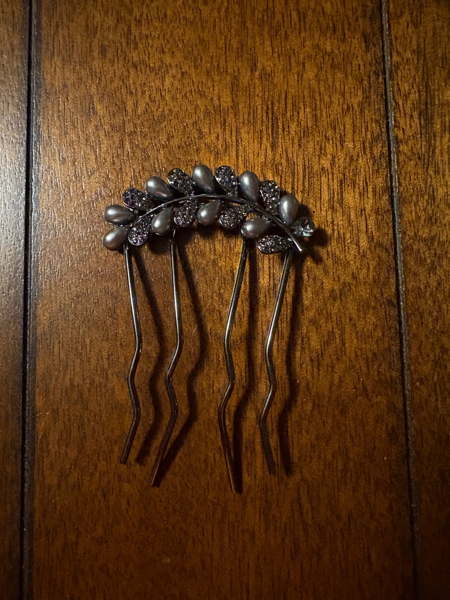 Vintage Black Zinc Alloy Hair Comb with Rhinestones Accessory