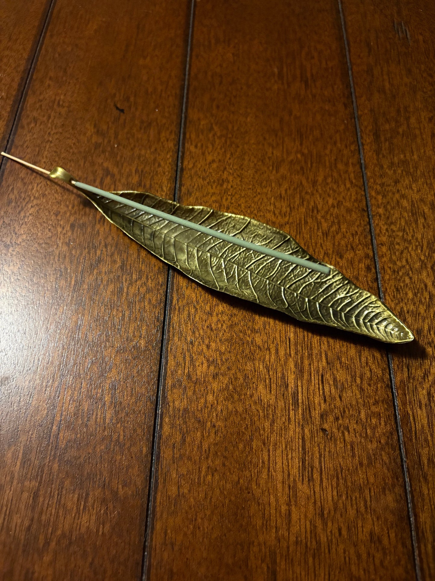 Green Leaf Incense Holder