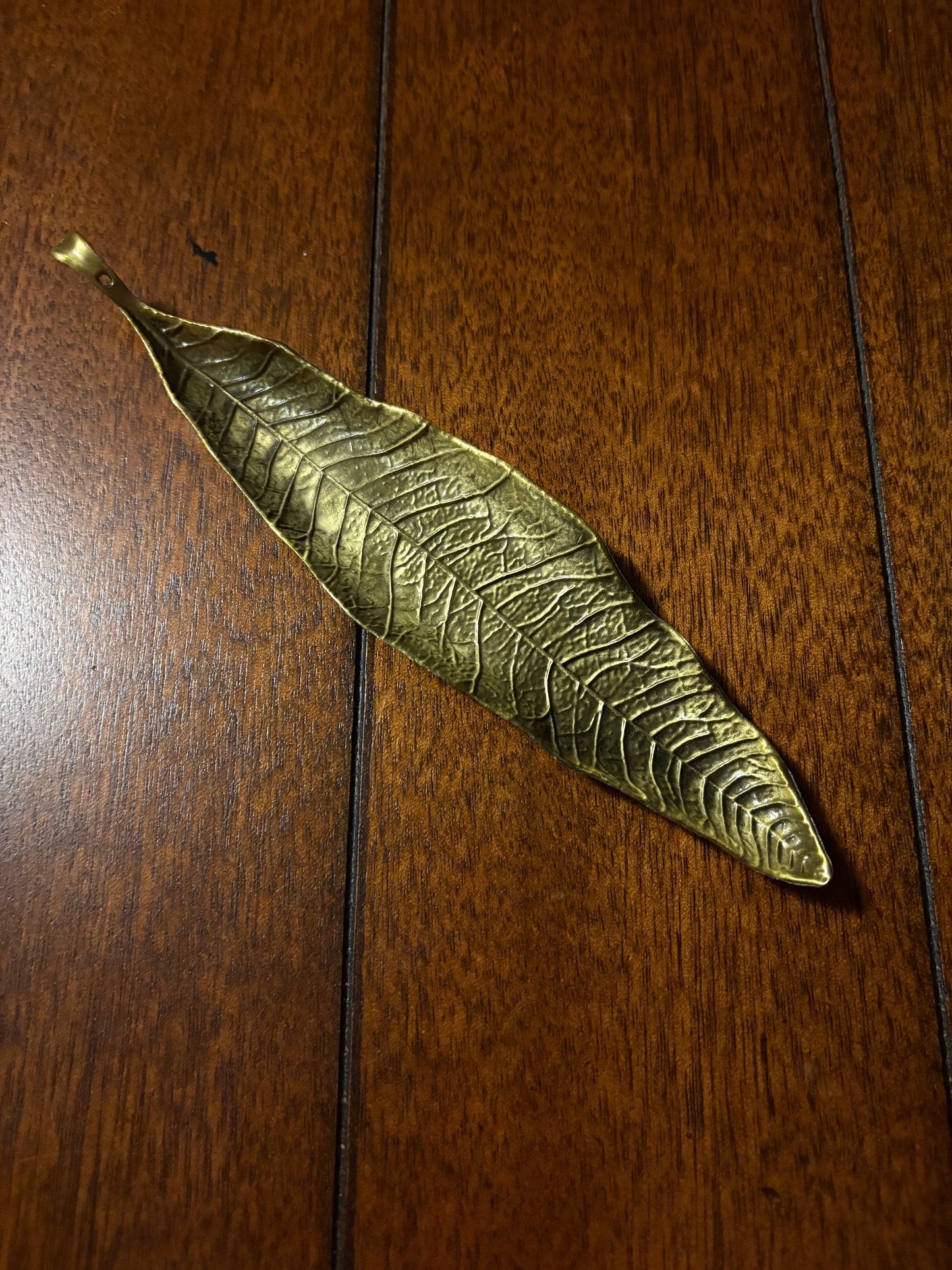 Green Leaf Incense Holder