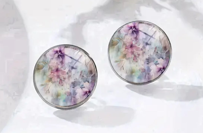 Elegant Floral Stud Earrings